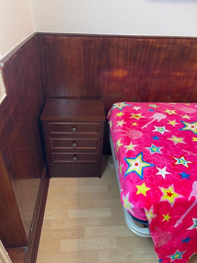 Habitacion Con Bano Privado Bilbao Buitenkant foto